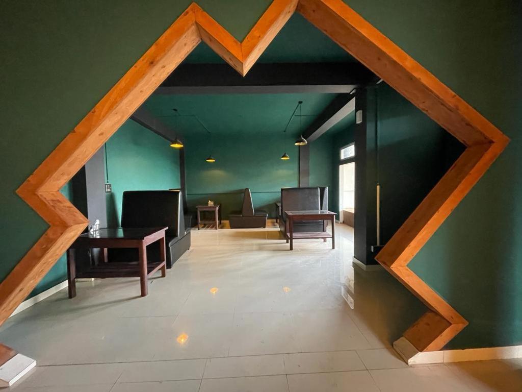 La Colline Resort Kohima Exterior foto